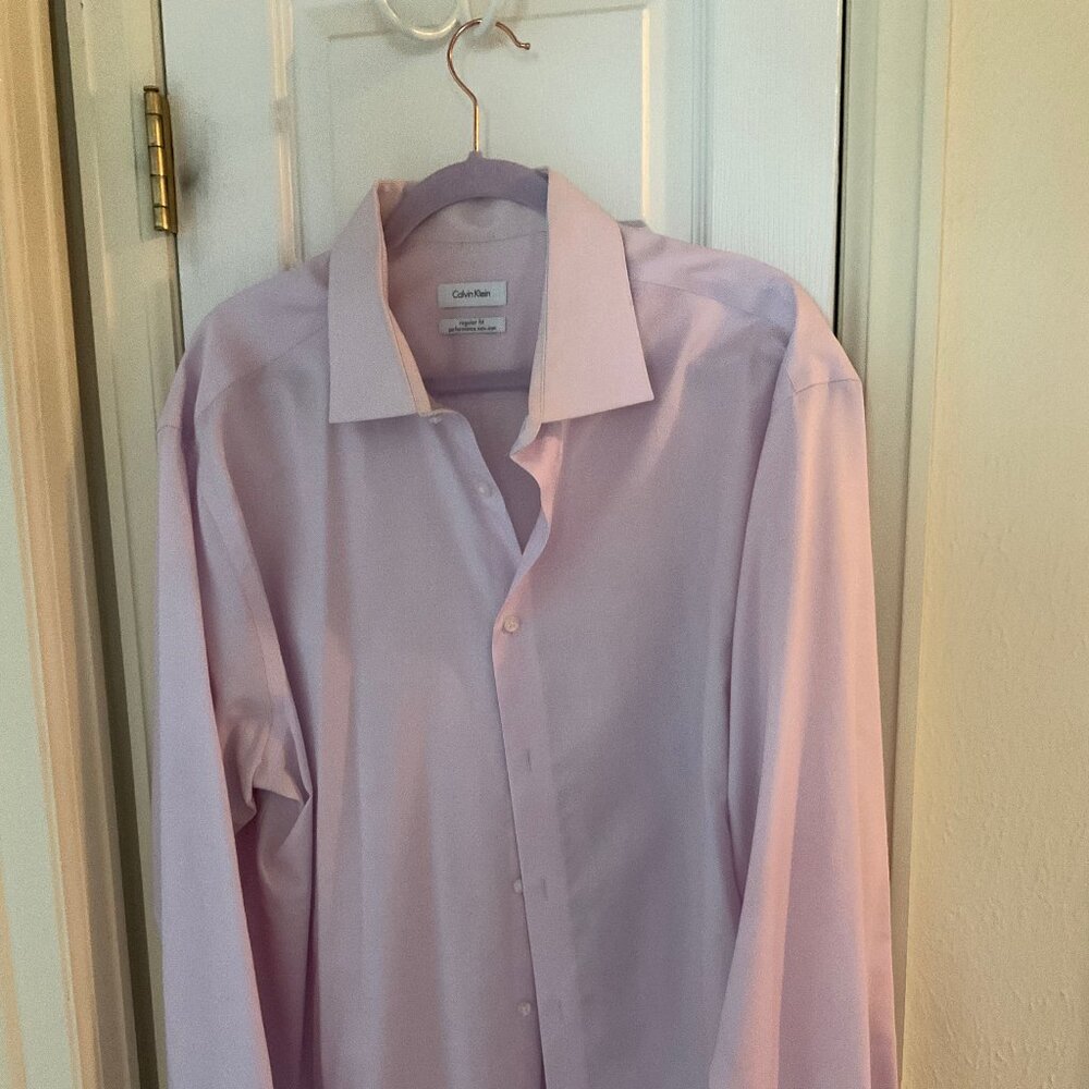 Calvin Klein Mens Button Up Dress Shirt - Carnation - Sz 18 - Great condition!